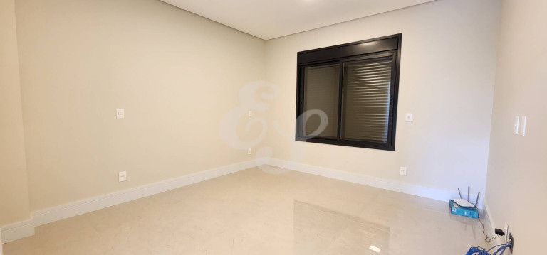 Imagem Casa de Condomínio com 5 Quartos à Venda, 302 m² em Cidade Tamboré - Santana De Parnaíba Imagem Casa de Condomínio com 5 Quartos à Venda, 302 m² em Cidade Tamboré - Santana De Parnaíba