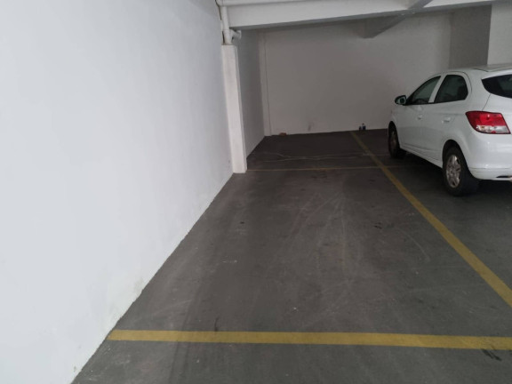Apartamento com 3 Quartos para Alugar, 100 m² em Jardim América - Belo Horizonte