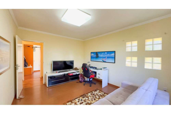 Imagem Casa com 4 Quartos à Venda, 394 m² em Vila Assunção - Porto Alegre