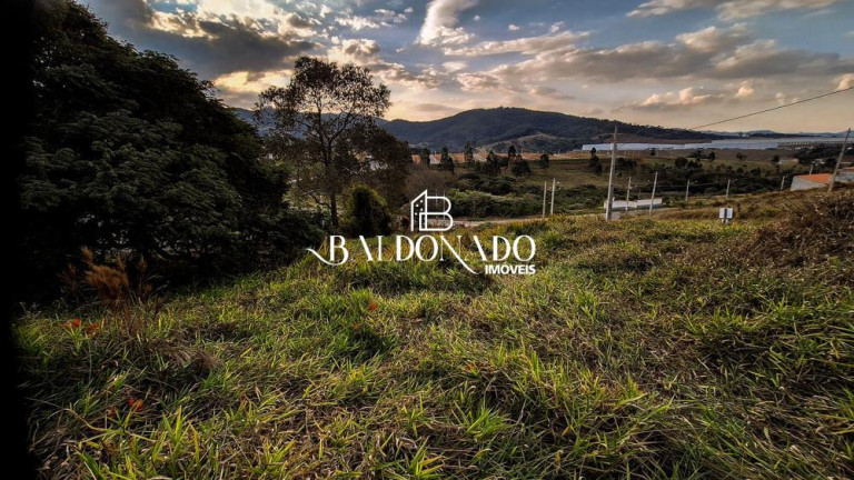 Imagem Terreno à Venda, 211 m² em Centro - Extrema Imagem Terreno à Venda, 211 m² em Centro - Extrema