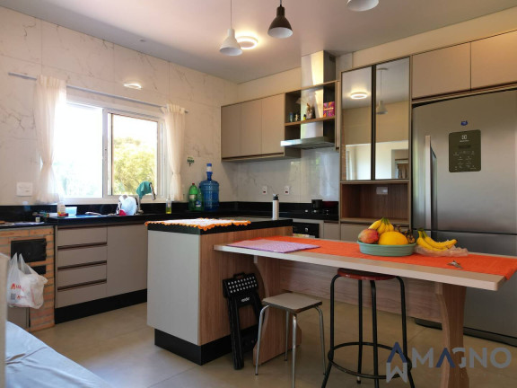 Imagem Chácara com 3 Quartos à Venda, 5.000 m² em Coqueiral - Cascavel Imagem Chácara com 3 Quartos à Venda, 5.000 m² em Coqueiral - Cascavel