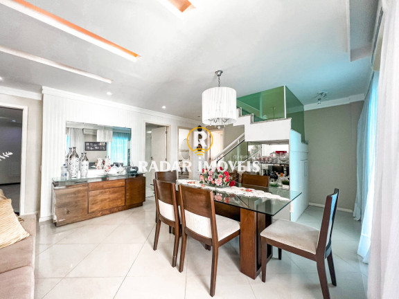 Imagem Apartamento com 3 Quartos à Venda, 170 m² em Centro - Cabo Frio