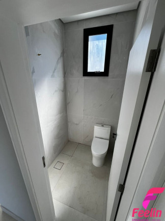 Imagem Casa de Condomínio com 3 Quartos à Venda, 174 m² em Cidade Universitária Pedra Branca - Palhoça Imagem Casa de Condomínio com 3 Quartos à Venda, 174 m² em Cidade Universitária Pedra Branca - Palhoça