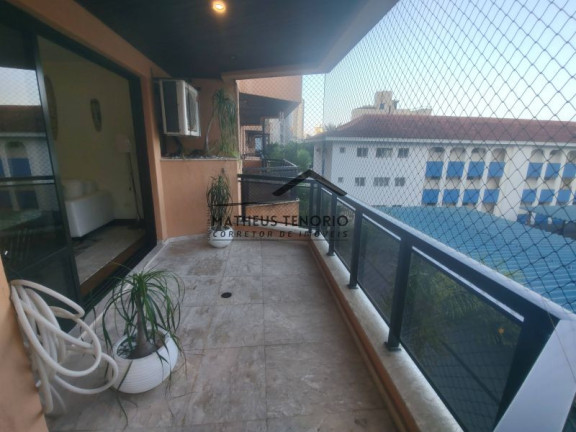 Imagem Apartamento com 3 Quartos à Venda, 130 m²