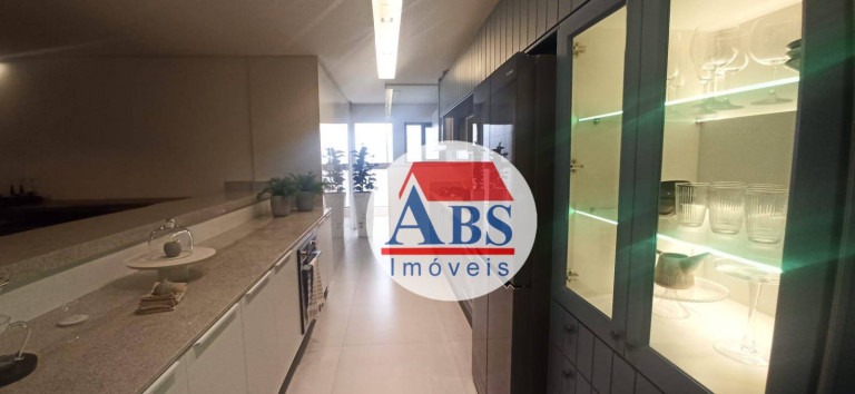 Imagem Apartamento com 4 Quartos à Venda, 209 m² em Canto Do Forte - Praia Grande Imagem Apartamento com 4 Quartos à Venda, 209 m² em Canto Do Forte - Praia Grande