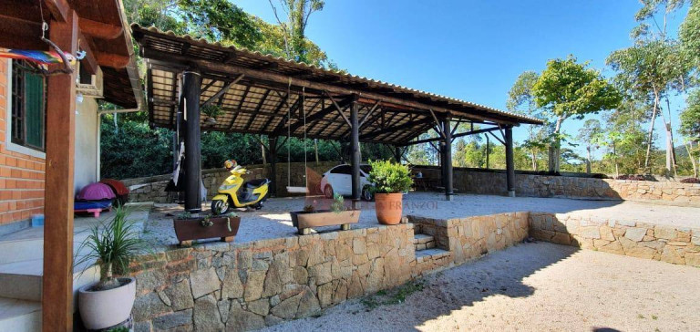 Imagem Casa com 3 Quartos à Venda, 250 m² em Quilometro 12 - Itajaí Imagem Casa com 3 Quartos à Venda, 250 m² em Quilometro 12 - Itajaí