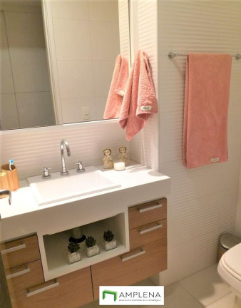 Imagem Apartamento com 3 Quartos à Venda, 137 m² em Lagoa - Rio De Janeiro Imagem Apartamento com 3 Quartos à Venda, 137 m² em Lagoa - Rio De Janeiro