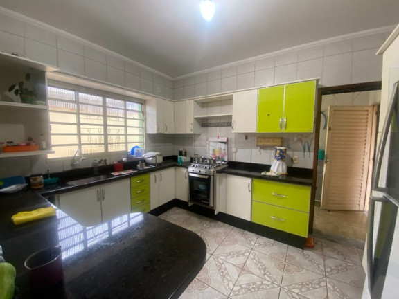 Imagem Sobrado com 3 Quartos à Venda, 178 m² em Vila Adelina - Suzano Imagem Sobrado com 3 Quartos à Venda, 178 m² em Vila Adelina - Suzano
