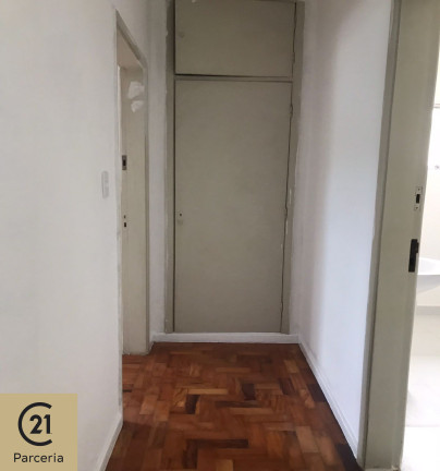 Imagem Sobrado com 4 Quartos para Alugar, 300 m² em Campo Belo - São Paulo