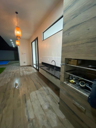 Imagem Imóvel com 3 Quartos à Venda, 300 m² em Ponta Negra - Manaus