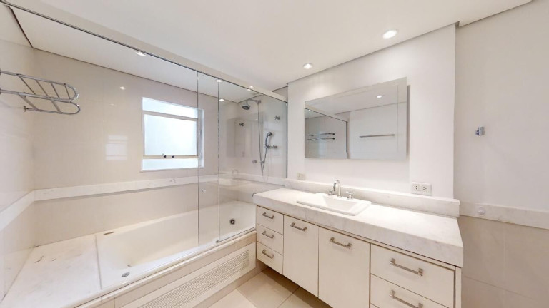 Imagem Apartamento com 4 Quartos à Venda, 251 m² em Itaim Bibi - São Paulo