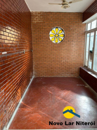 Imagem Casa com 3 Quartos à Venda, 240 m² em Centro - Niterói