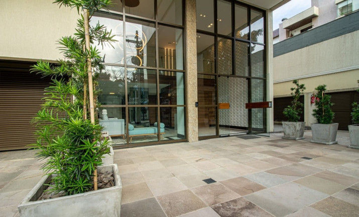 Imagem Apartamento com 2 Quartos à Venda, 70 m² em Petrópolis - Porto Alegre