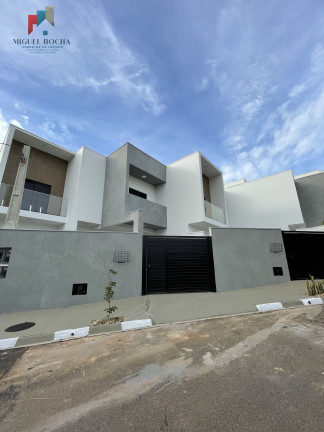 Sobrado com 2 Quartos à Venda, 88 m² em Residencial Vitiello - Boituva