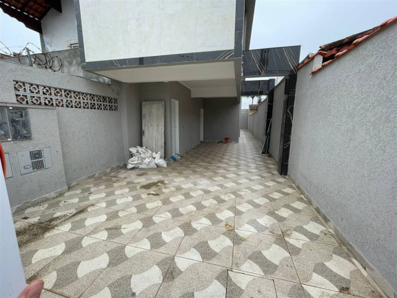 Casa com 2 Quartos à Venda,  em Maracanã - Praia Grande
