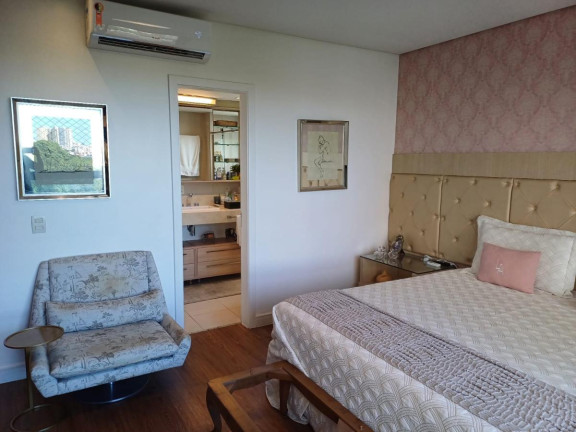 Imagem Apartamento com 4 Quartos à Venda, 247 m² em Horto Florestal - Salvador