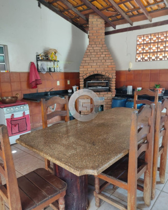 Imagem Casa com 5 Quartos para Alugar, 420 m² em Centro - Montes Claros Imagem Casa com 5 Quartos para Alugar, 420 m² em Centro - Montes Claros