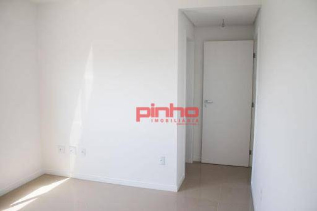 Imagem Apartamento com 3 Quartos à Venda, 93 m² em Barreiros - São José