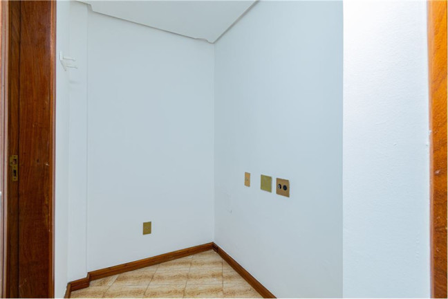 Imagem Sala Comercial à Venda,  em Petrópolis - Porto Alegre