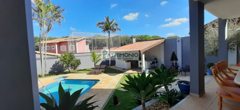 Imagem Casa com 3 Quartos à Venda, 243 m² em Estância Das Flores - Jaguariúna