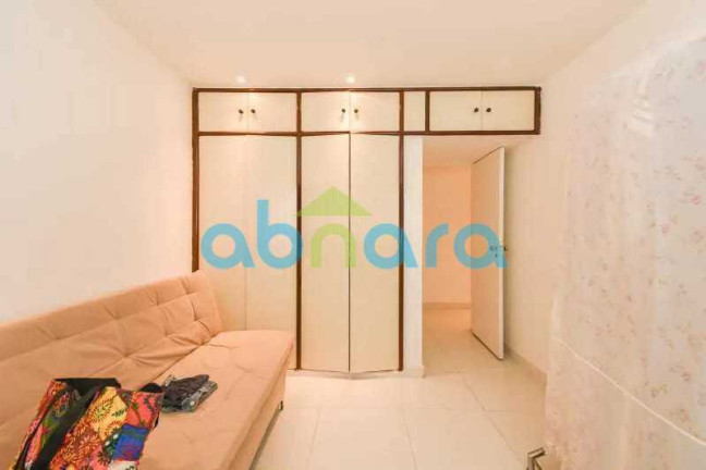 Imagem Apartamento com 4 Quartos à Venda, 300 m² em Copacabana - Rio De Janeiro Imagem Apartamento com 4 Quartos à Venda, 300 m² em Copacabana - Rio De Janeiro
