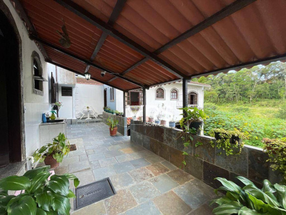 Imagem Casa com 4 Quartos à Venda, 255 m² em Bom Retiro - Teresópolis Imagem Casa com 4 Quartos à Venda, 255 m² em Bom Retiro - Teresópolis