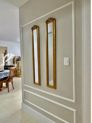 Imagem Cobertura com 3 Quartos à Venda, 180 m² em Centro - Balneário Camboriú