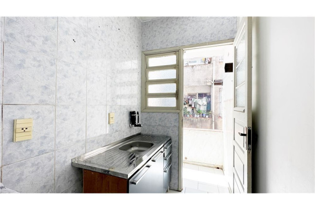 Imagem Apartamento com 1 Quarto à Venda, 43 m² em Centro Histórico - Porto Alegre Imagem Apartamento com 1 Quarto à Venda, 43 m² em Centro Histórico - Porto Alegre