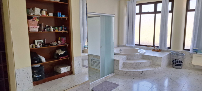 Imagem Casa com 5 Quartos à Venda, 400 m² em Buraquinho - Lauro De Freitas Imagem Casa com 5 Quartos à Venda, 400 m² em Buraquinho - Lauro De Freitas