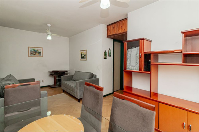 Imagem Imóvel com 2 Quartos à Venda,  em Partenon - Porto Alegre