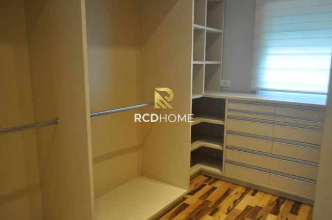 Imagem Apartamento com 3 Quartos à Venda, 184 m² em água Verde - Curitiba Imagem Apartamento com 3 Quartos à Venda, 184 m² em água Verde - Curitiba