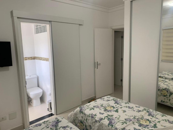 Imagem Apartamento com 4 Quartos à Venda, 136 m² em Pitangueiras - Guarujá