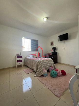 Imagem Sobrado com 2 Quartos à Venda, 165 m² em Vila Sacadura Cabral - Santo André