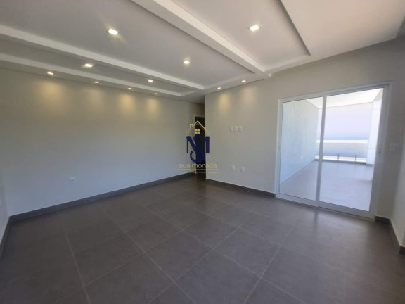 Imagem Casa com 5 Quartos à Venda, em Costa Azul - Rio Das Ostras Imagem Casa com 5 Quartos à Venda, em Costa Azul - Rio Das Ostras