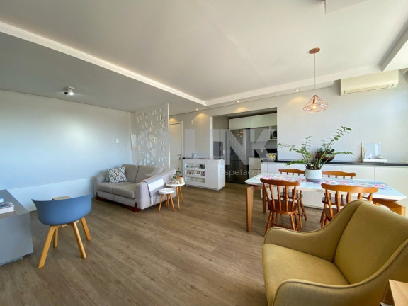 Imagem Apartamento com 3 Quartos à Venda, 72 m² em São João - Porto Alegre
