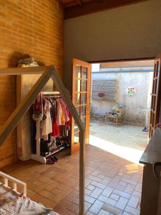 Imagem Casa com 3 Quartos à Venda, 251 m² em Jardim Rosim - Pirassununga