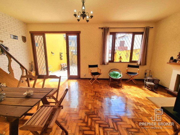 Imagem Casa com 3 Quartos à Venda, 145 m² em Parque Do Ingá - Teresópolis Imagem Casa com 3 Quartos à Venda, 145 m² em Parque Do Ingá - Teresópolis