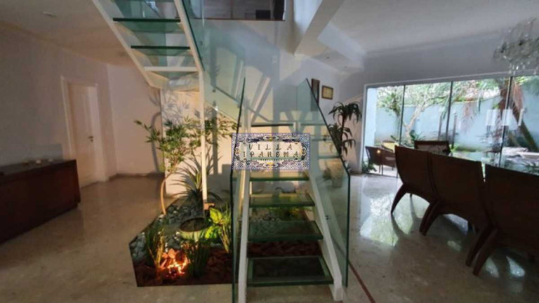 Imagem Imóvel com 6 Quartos à Venda, 573 m² em Recreio Dos Bandeirantes - Rio De Janeiro