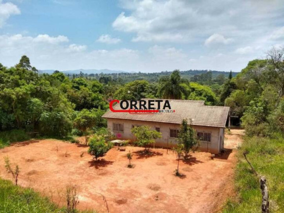 Chácara com 3 Quartos à Venda, 1.000 m² em Votorantim - Ibiúna