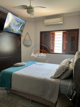 Imagem Casa com 3 Quartos à Venda, 232 m² em Parque Residencial Murayama - Mogi Mirim