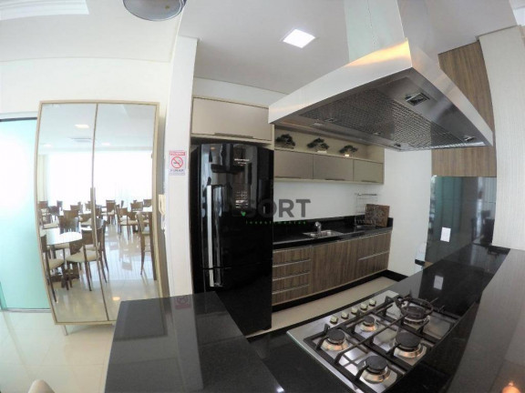 Imagem Cobertura com 3 Quartos à Venda, 264 m² em Pioneiros - Balneário Camboriú