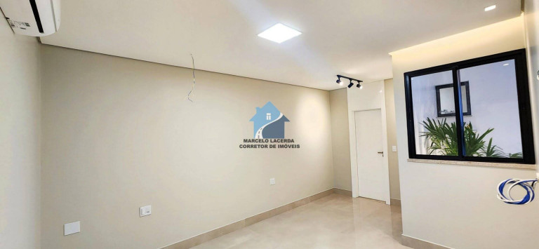 Imagem Casa com 4 Quartos à Venda, 490 m² em Chapada - Manaus Imagem Casa com 4 Quartos à Venda, 490 m² em Chapada - Manaus