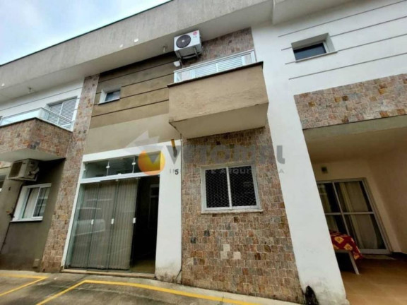 Imagem Sobrado com 2 Quartos à Venda, 90 m²