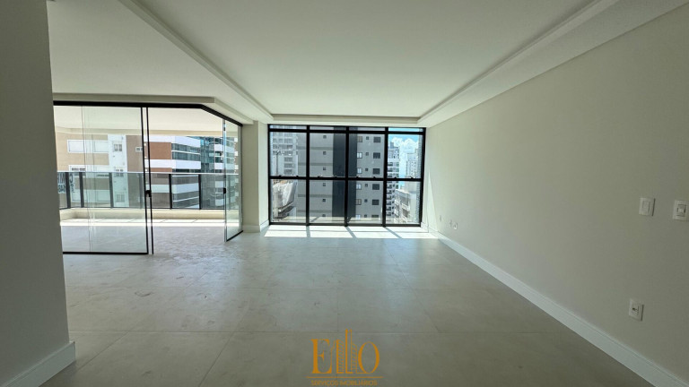 Imagem Apartamento com 4 Quartos à Venda, 182 m² em Meia Praia - Itapema Imagem Apartamento com 4 Quartos à Venda, 182 m² em Meia Praia - Itapema
