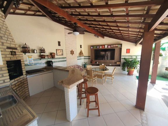 Imagem Casa com 6 Quartos para Temporada, 236 m² em Guarajuba - Camaçari Imagem Casa com 6 Quartos para Temporada, 236 m² em Guarajuba - Camaçari
