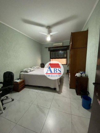 Imagem Casa com 3 Quartos à Venda, 186 m² em Vila Nova - Cubatão Imagem Casa com 3 Quartos à Venda, 186 m² em Vila Nova - Cubatão