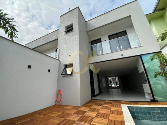 Imagem Casa com 3 Quartos à Venda, 198 m² em Santo Antônio - Joinville Imagem Casa com 3 Quartos à Venda, 198 m² em Santo Antônio - Joinville