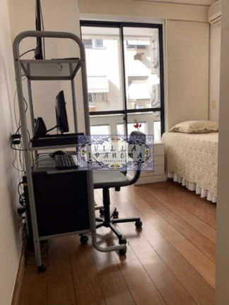 Imagem Apartamento com 3 Quartos à Venda, 121 m² em Leme - Rio De Janeiro