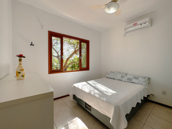 Imagem Casa com 4 Quartos à Venda, 244 m² em Ingleses Do Rio Vermelho - Florianópolis