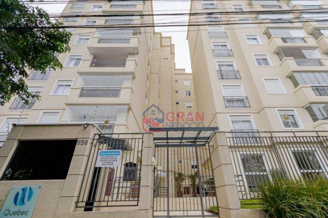 Imagem Imóvel com 2 Quartos à Venda, 179 m² em Bacacheri - Curitiba Imagem Imóvel com 2 Quartos à Venda, 179 m² em Bacacheri - Curitiba